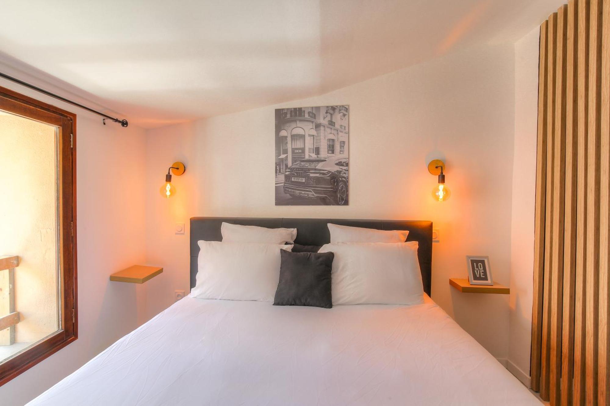 La Suite Neuvilloise Neuville-sur-Saône エクステリア 写真